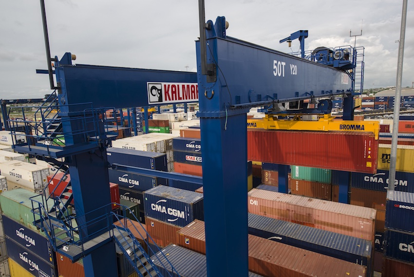 Kalmar va livrer sept portiques au port d’Oran