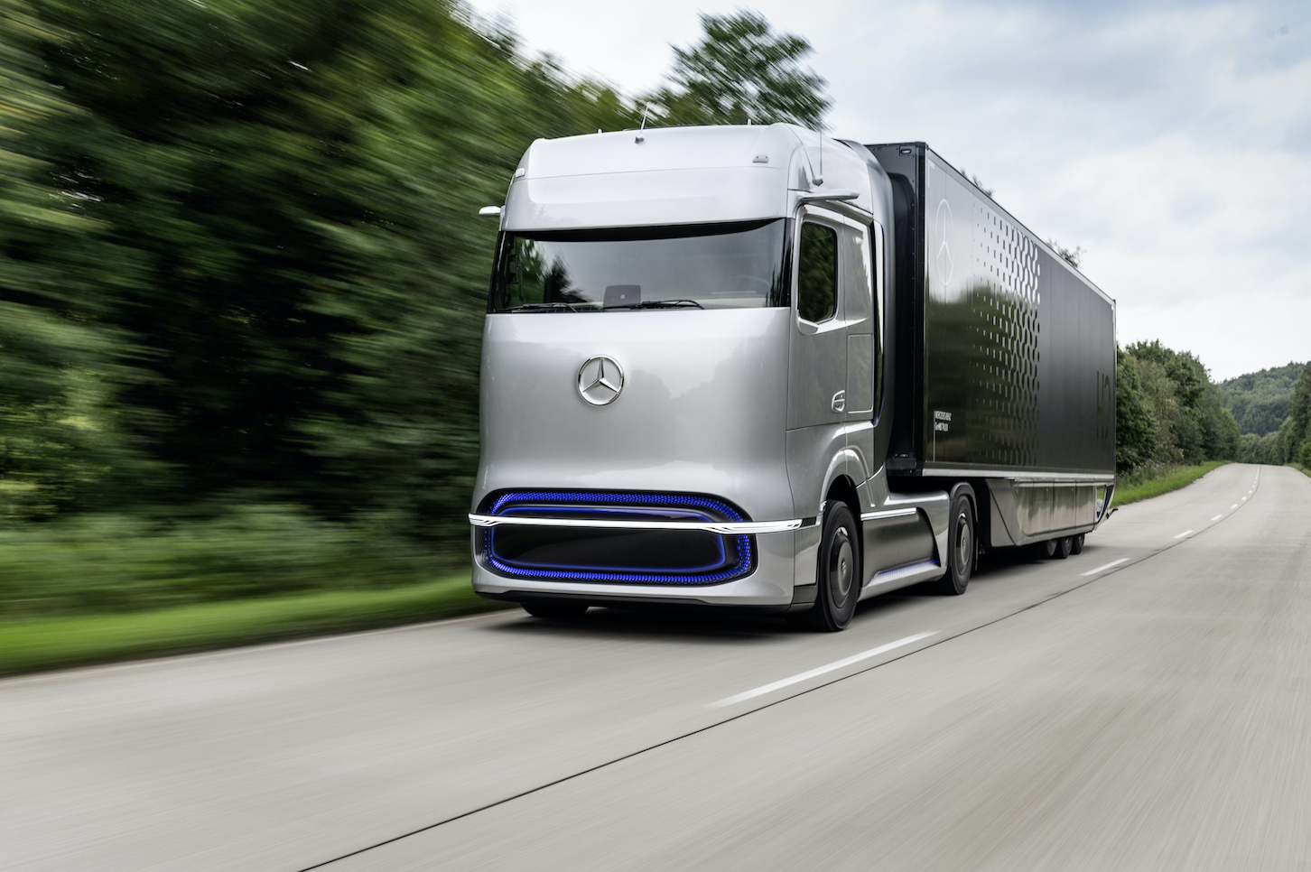 GenH2, le nouveau camion à pile à combustible de Daimler