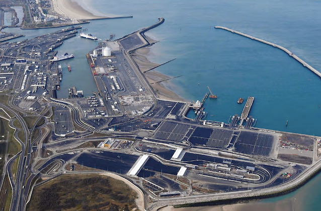 Le nouveau port de Calais inauguré