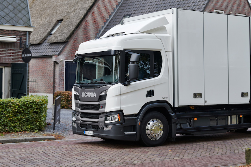 Scania dévoile ses nouveaux camions hybrides