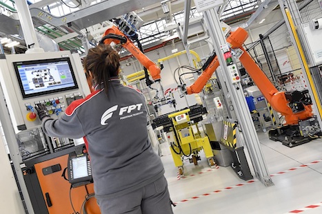 Iveco Group inaugure sa nouvelle usine pour composants électriques