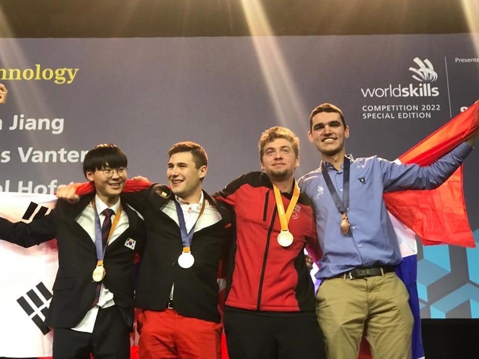 Worldskills : Un Français médaille de bronze en Maintenance des Matériels 