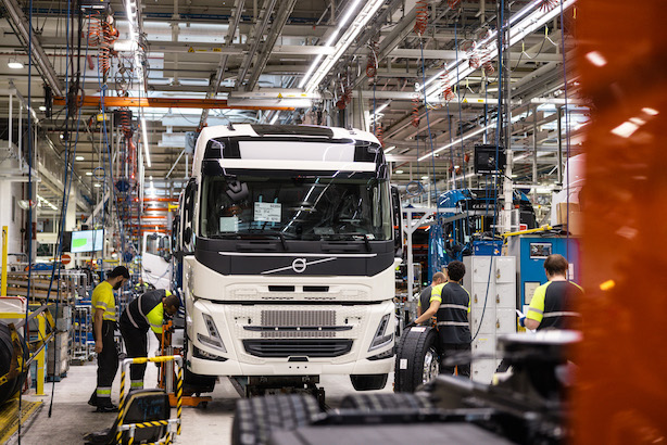Volvo Trucks lance la production de camions électriques dans son usine de Gand