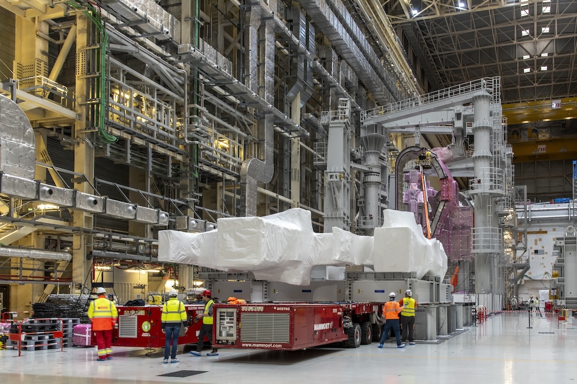 Mammoet: Iter's first all-electric mission!