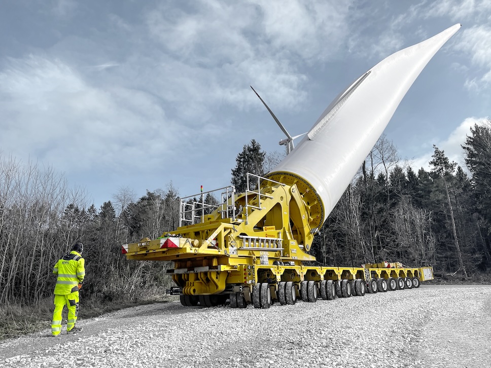 4th generation BladeLifter ready for all wind turbines