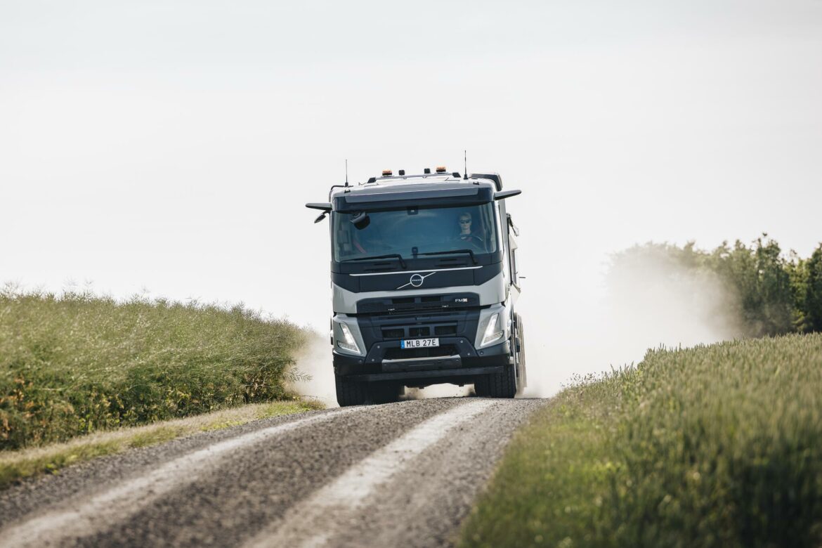 Volvo Trucks: a complete B100-compatible range