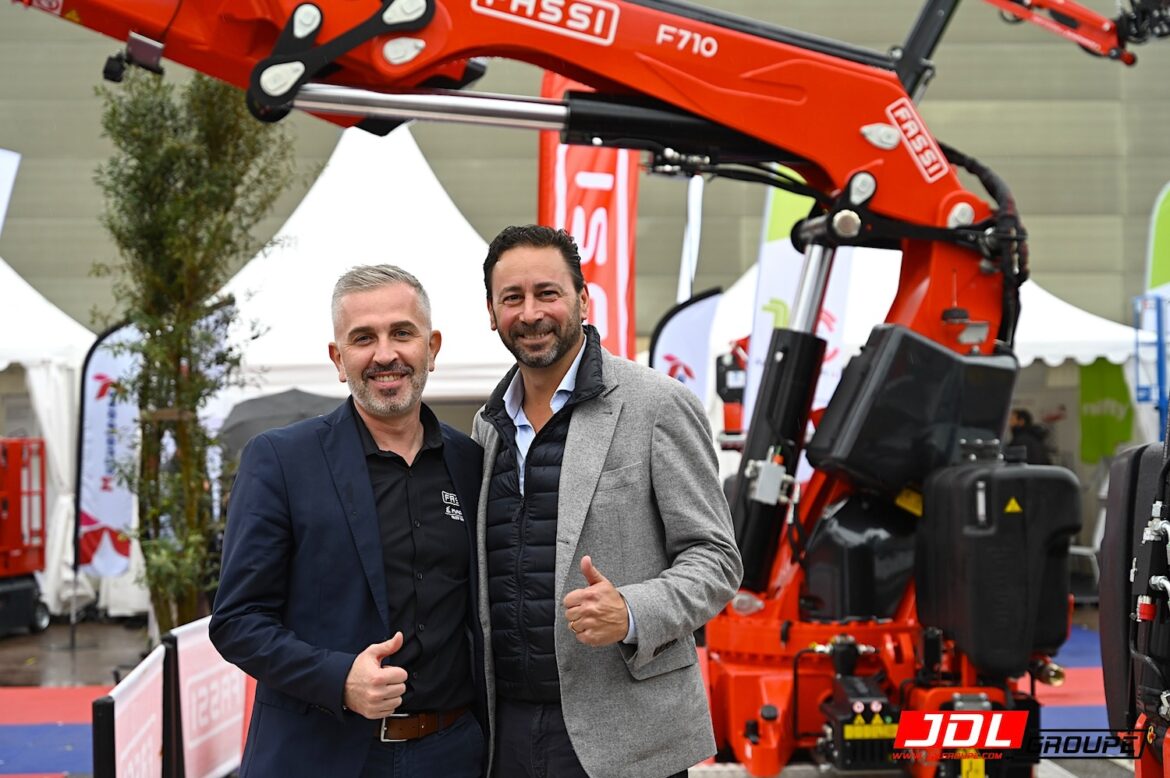 25 grues Fassi pour Metalliance