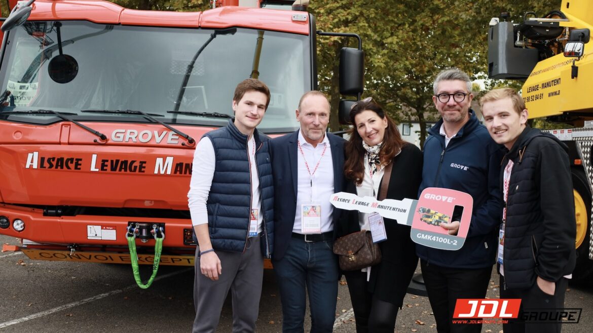 Alsace Levage Manutention réceptionne sa nouvelle grue mobile