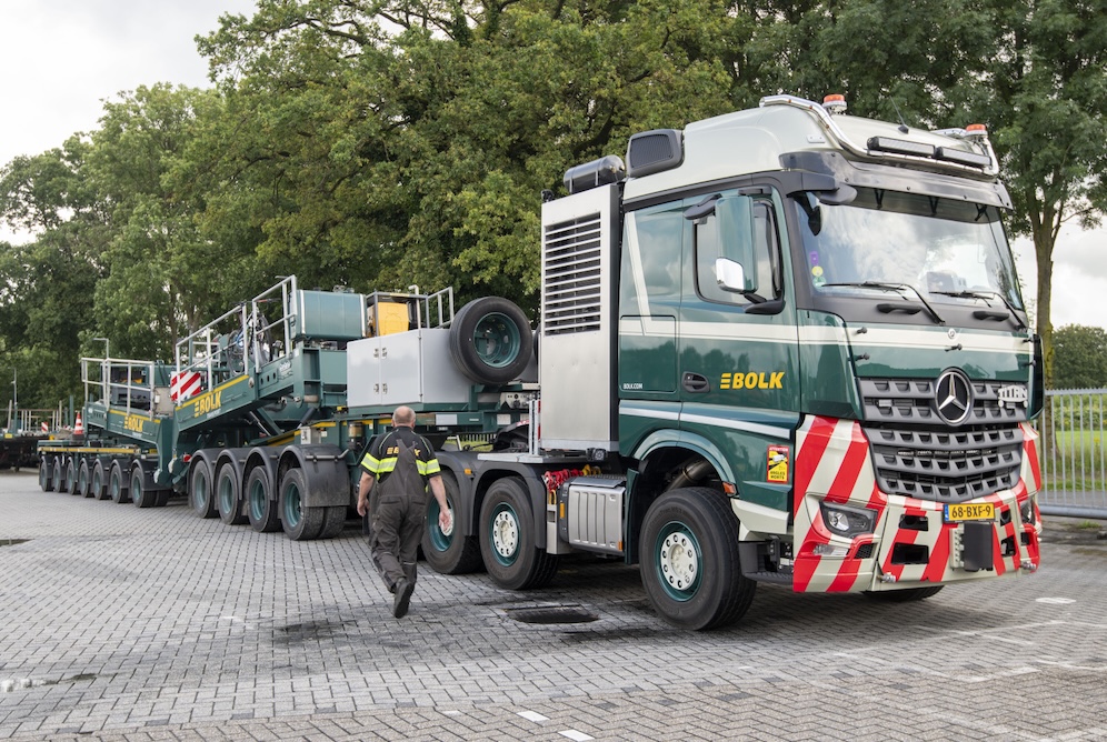 Des Arocs 8×4 SLT pour Bolk Transport