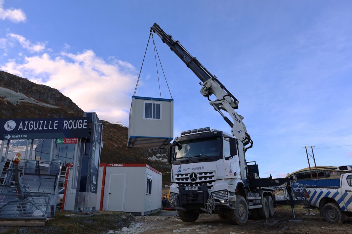 Un Mercedes Arocs 6X6 au sommet