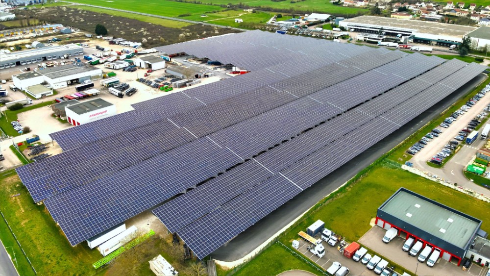 Fruehauf : un projet photovoltaïque d’ampleur sur son site d’Auxerre  