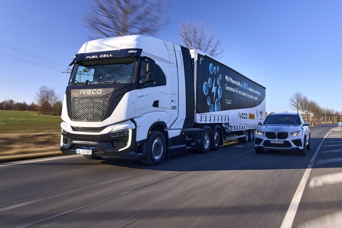 Iveco livre deux camions hydrogène à BMW