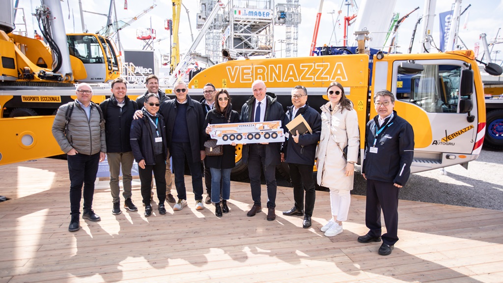 Vernazza Autogru renforce son parc avec Tadano