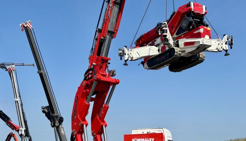 CORNUT livre une grue sur mesure à SOMMALEV