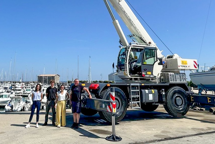 SNM livre la première grue Terex TRT 50 en France