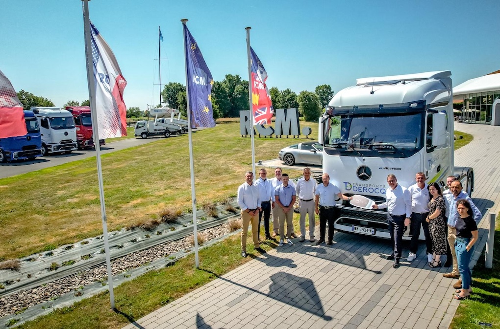 Les Transports Derocq passent à l’électrique avec le Mercedes eActros 600