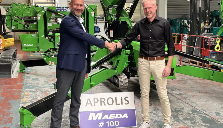Aprolis franchit le cap des 100 mini-grues Maeda