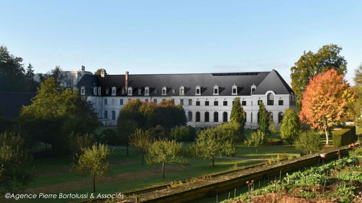 Eiffage Construction redonne de l’éclat à l’abbaye Saint-Wandrille