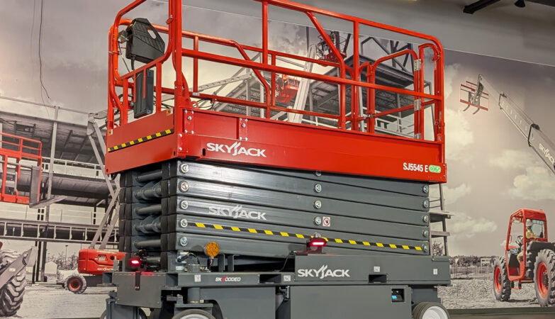Skyjack-SJ5545E-Launch