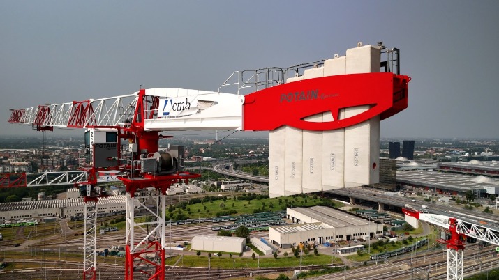 17 grues Potain à l’œuvre sur le futur quartier MIND à Milan
