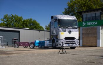La sécurité du Mercedes-Benz eActros 600 confirmée : une référence pour les camions électriques