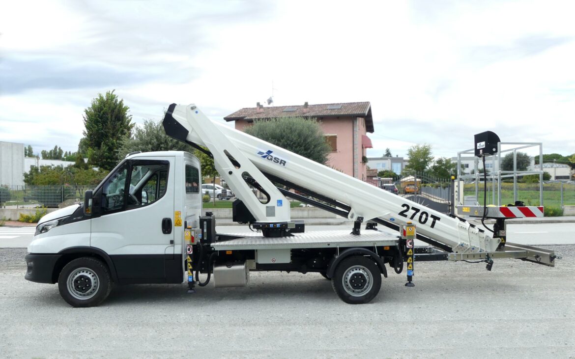 LVM devient le distributeur exclusif des nacelles GSR en France