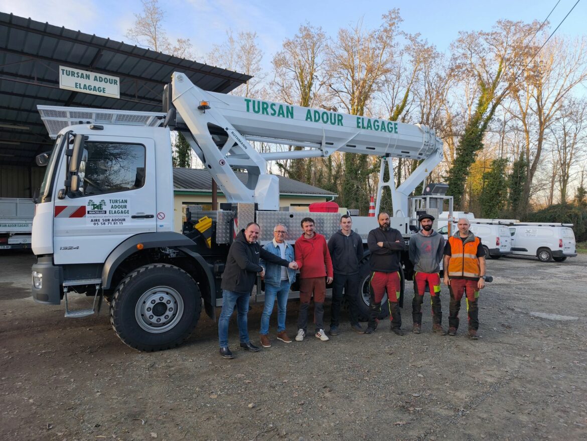 T 300 XS 4×4 livré à Tursan Adour Élagage