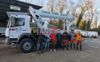 T 300 XS 4x4, nacelle sur poids lourd, à Tursan Adour Élagage