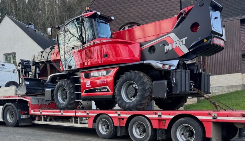 Moronvalle enrichit son parc avec un chariot télescopique rotatif Manitou
