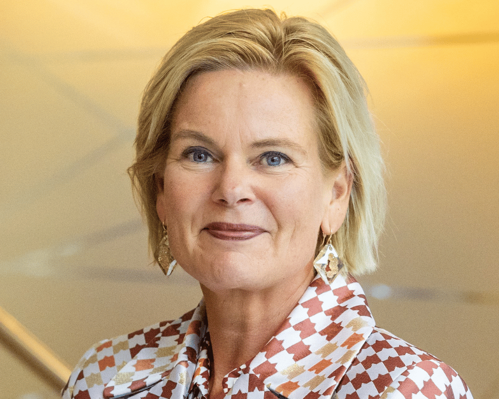 Mammoet nomme Suzanne Jungjohann Directrice des Ressources Humaines