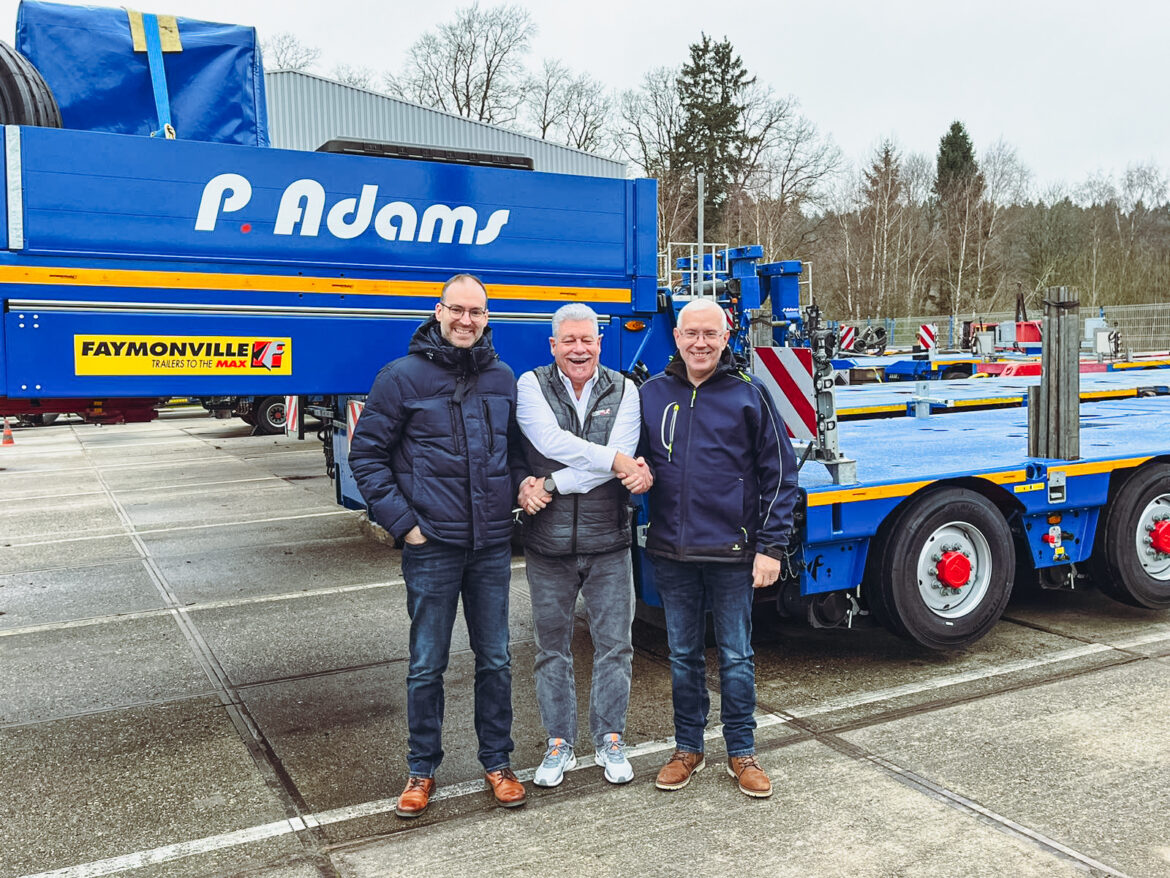 P. Adams Schwertransporte renforce sa flotte avec la BladeMAX1000 de Cometto