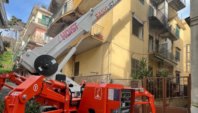R300 Le loueur italien Hoist renforce sa flotte avec l’acquisition de la nacelle araignée télescopique Easy Lift