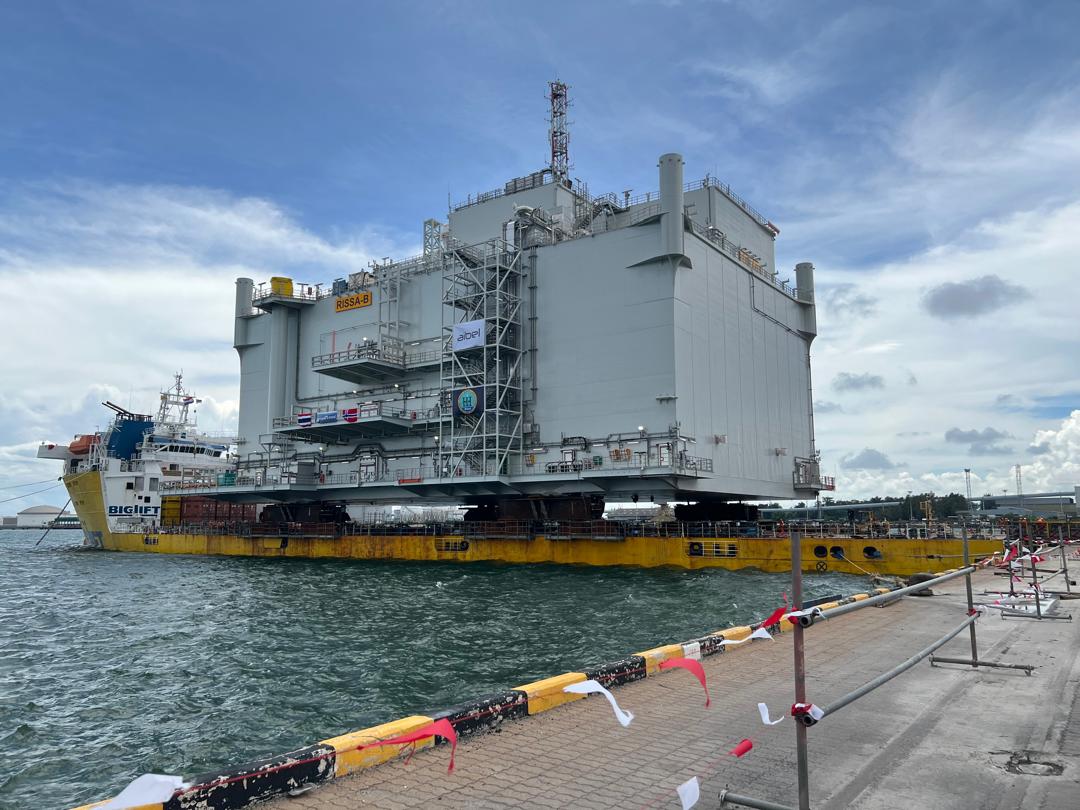 Sarens assure avec succès le pesage et le chargement du Hornsea Topside Z01 en Thaïlande