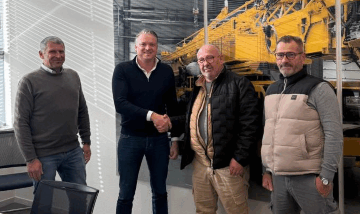 Alsace Levage Manutention investit avec la grue Spierings SK597-AT4 eLift
