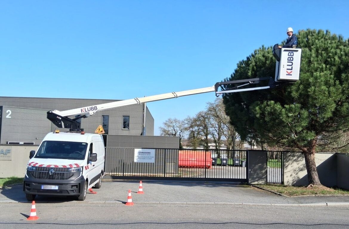 KLUBB lance la KL17P et redéfinit le segment des 17 m sur fourgon