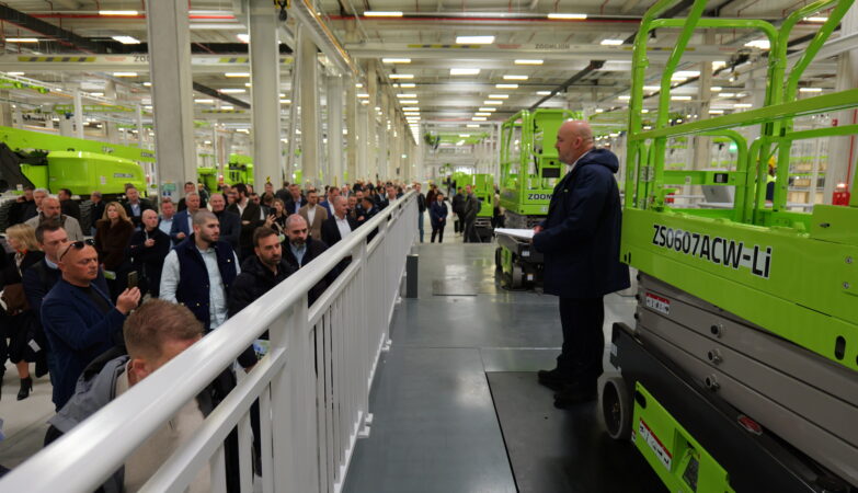 Zoomlion inaugure sa première usine européenne de plateformes élévatrices en Hongrie
