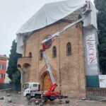 Une nacelle Multitel mobilisée à Bologne pour protéger le complexe de Santo Stefano