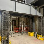 Levage précis de poutres avec les vérins cubiques Enerpac à Londres