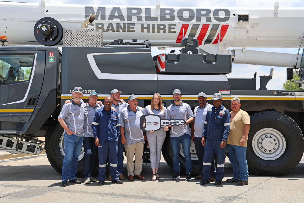 Premières grues mobiles Liebherr équipées du système LICCON3 livrées en Afrique du Sud