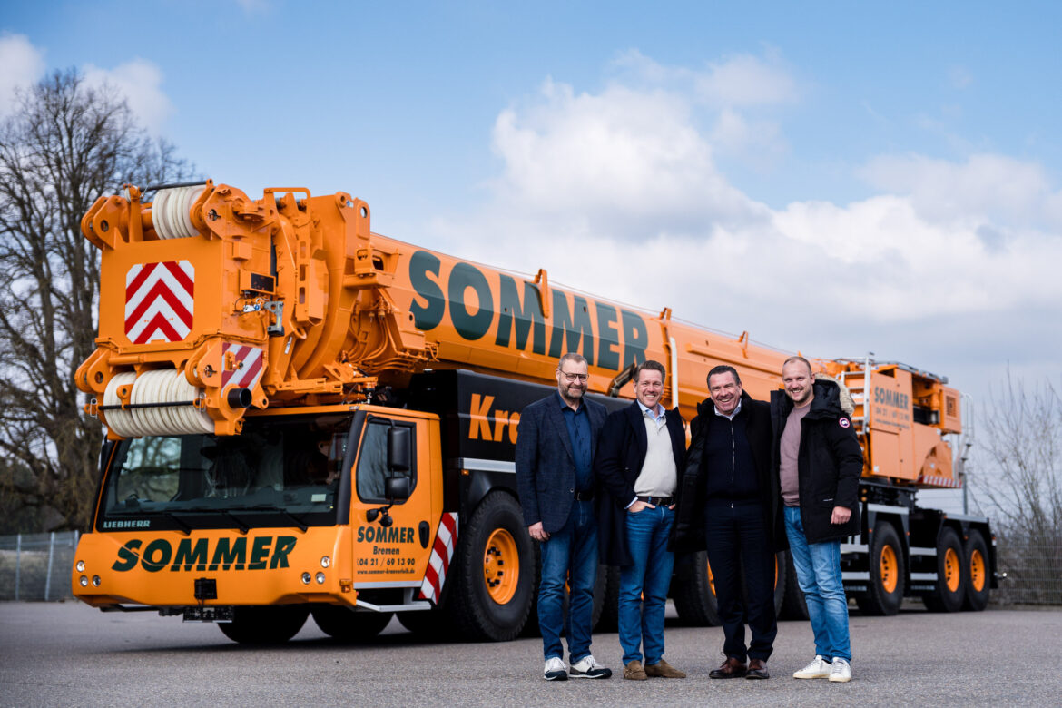 Sommer renforce sa flotte avec une cinquième Liebherr LTM 1750-9.1