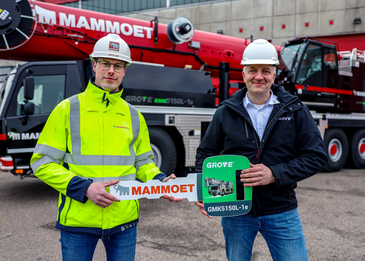 Une grue qui recharge en roulant : Mammoet électrise le levage lourd