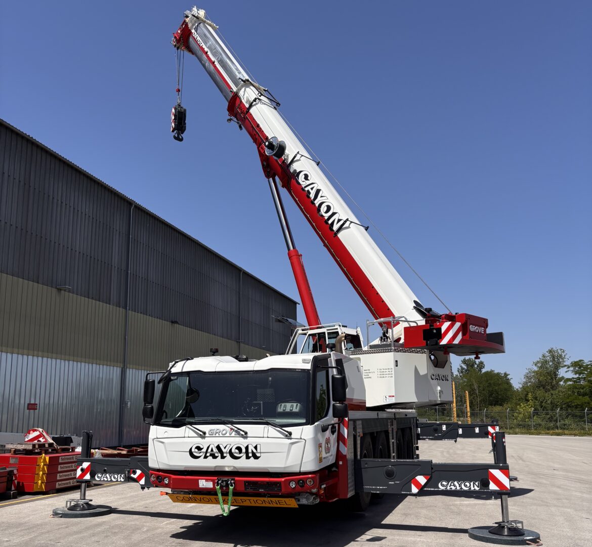 Cayon renforce sa flotte avec une nouvelle Grove GMK4100L-2