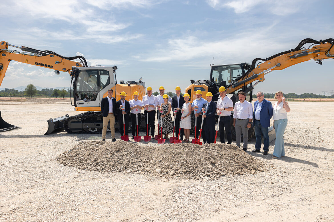 Liebherr lance la construction de son futur site industriel à Nambsheim