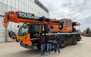 Les Transports Toussaint passent à la vitesse supérieure avec la Liebherr LTM 1055-3.3