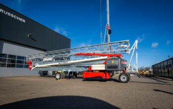 Kooiker & Russcher investit dans 12 grues à montage automatisé Terex