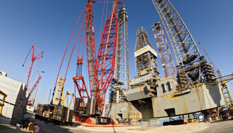 105 tonnes au bout du crochet : Mammoet muscle le levage offshore !