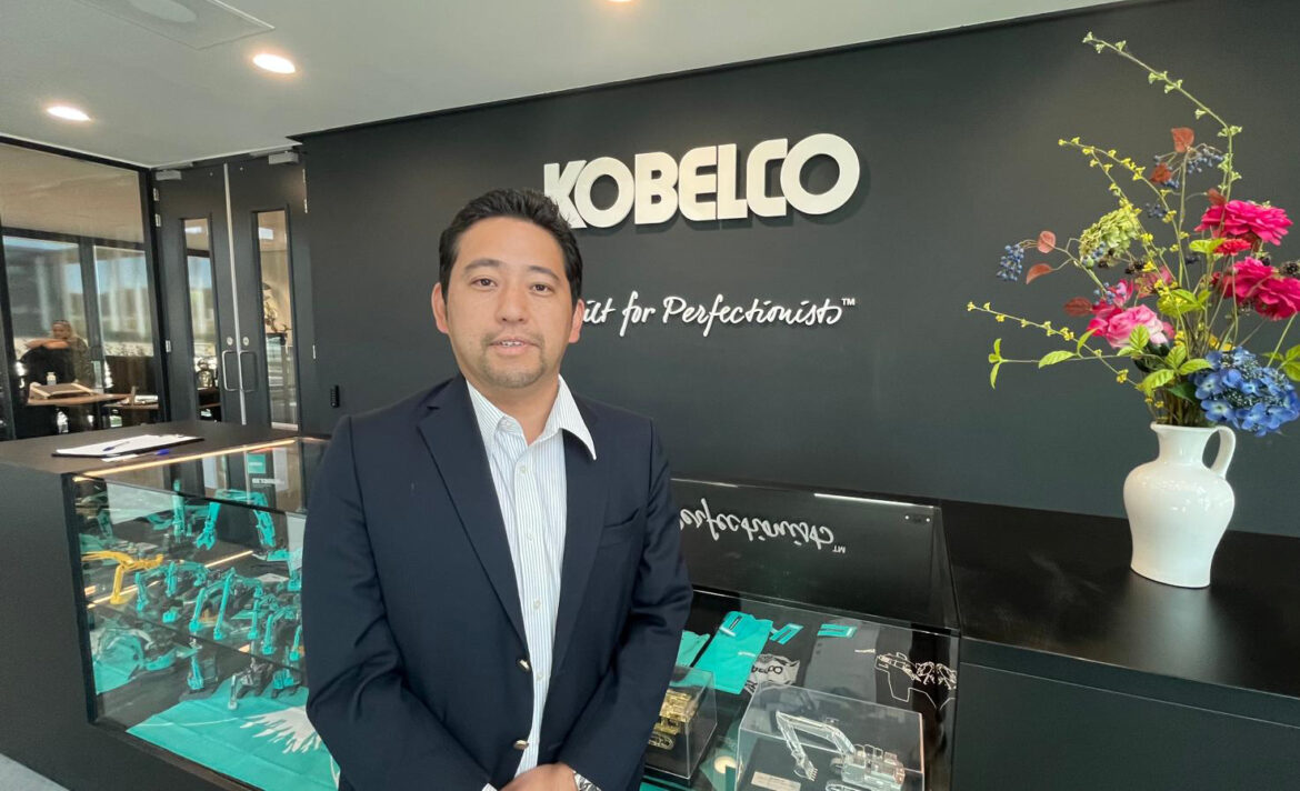 Akira (Andy) Takayama prend la tête de la division Grues de Kobelco en Europe