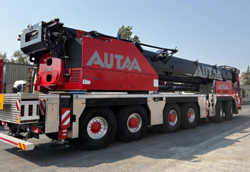 Grove GMK6450-1 aux couleurs du Groupe Charles André (GCA) 2
