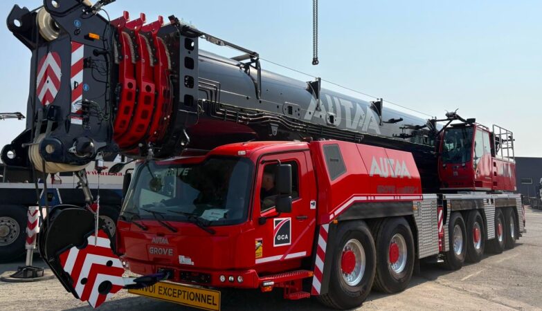 Grove GMK6450-1 aux couleurs du Groupe Charles André (GCA)