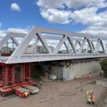 Mammoet pose un pont ferroviaire de 2 200 tonnes en un week-end à Budapest